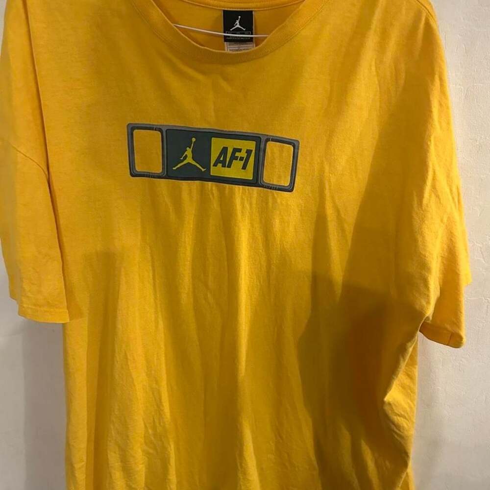 Jordan AF-1 T-Shirt Size 3XL Yellow Jumpman Sneaker Graphic